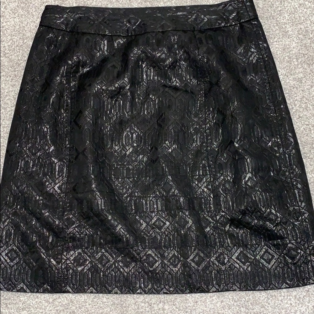 Beautiful Tory Burch shimmery patterned skirt